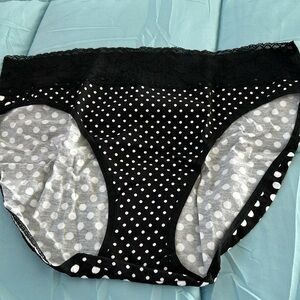 NWT Victoria’s Secret high-leg brief panty, size XL